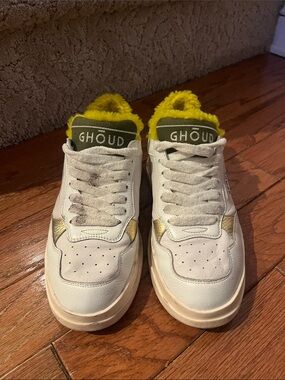 Ghoud White Leather Sneakers with Yellow Shearling Collar